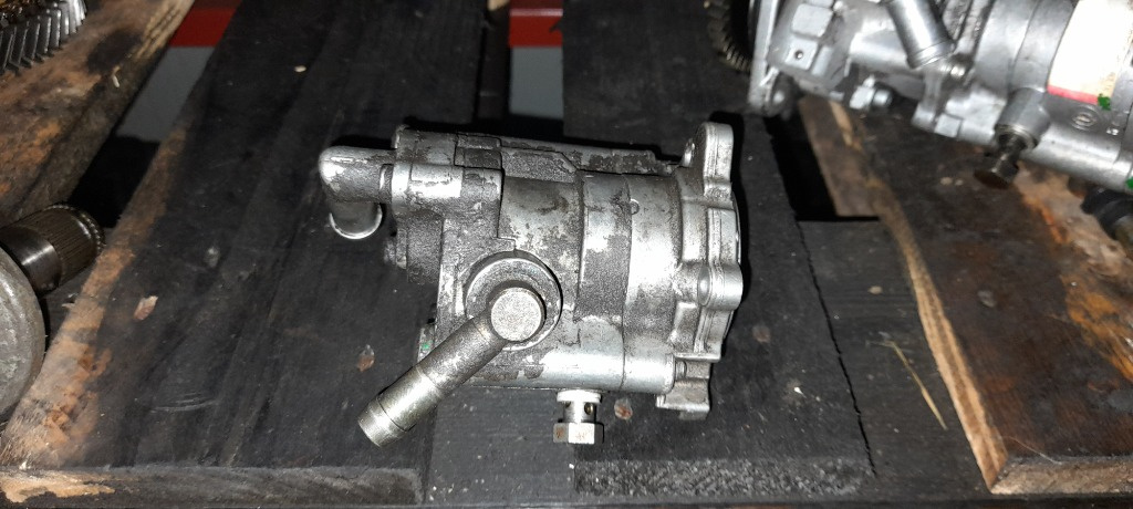 POMPA Vacuum LT 28-35-46 MOTOR 2.8 TDI 158 CP