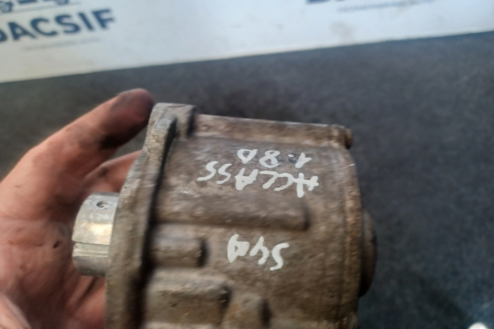 Pompa vacuum mecanica A6512300565 Merced