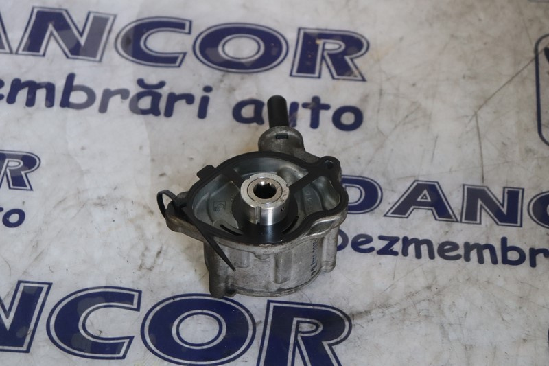 POMPA VACUUM MERCEDES E-CLASS W212 / AN : 2013 / 2.2 CDI / A6512300465