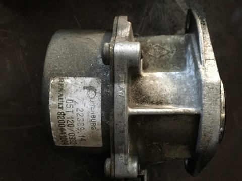 Pompa vacuum Renault 1.5 DCI cod 8200441204