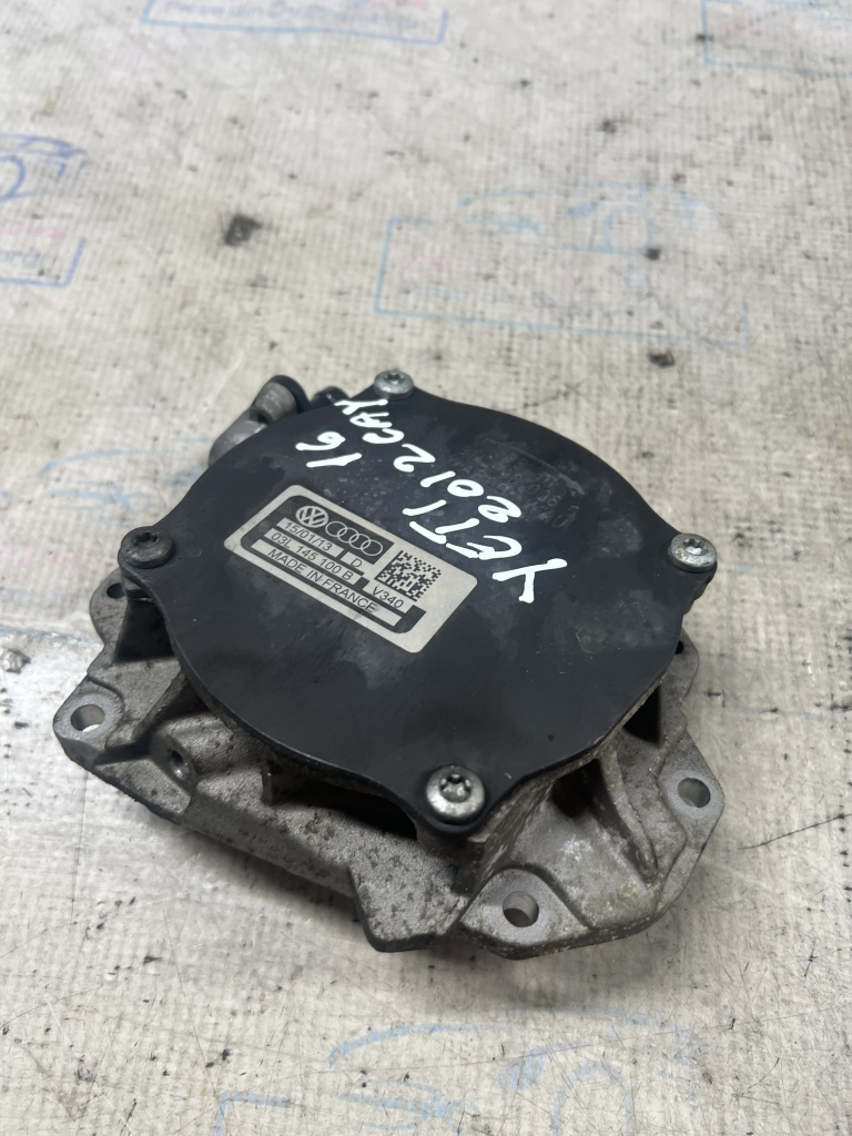 Pompa vacuum Skoda Yeti 1.6 2012, 03L145100B