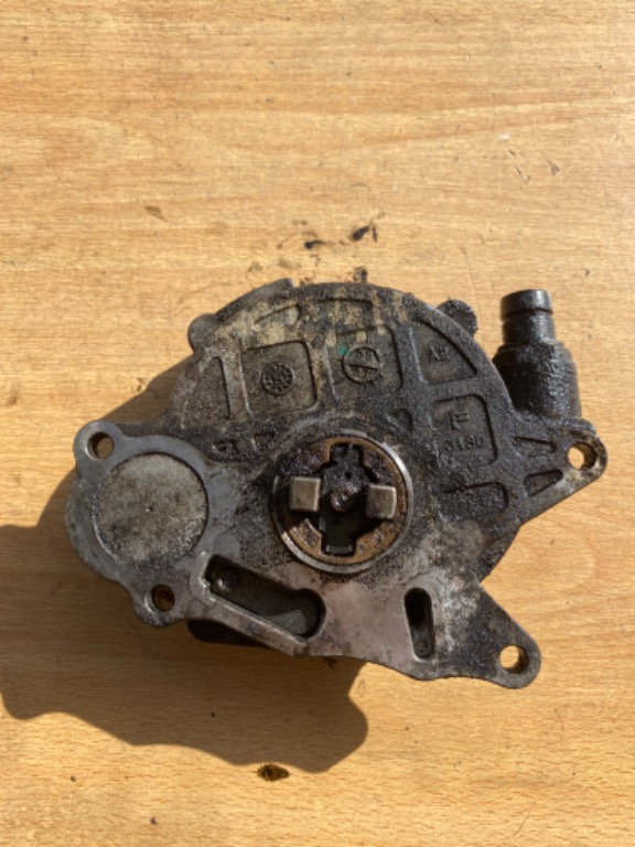 Pompa vacuum tandem 03L145100 Volkswagen