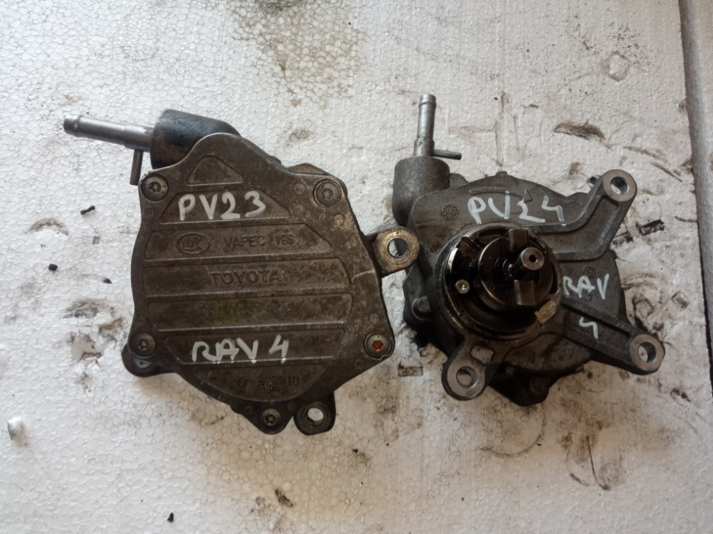 Pompa vacuum Toyota Rav 4 2007 2.2 diesel 136cp