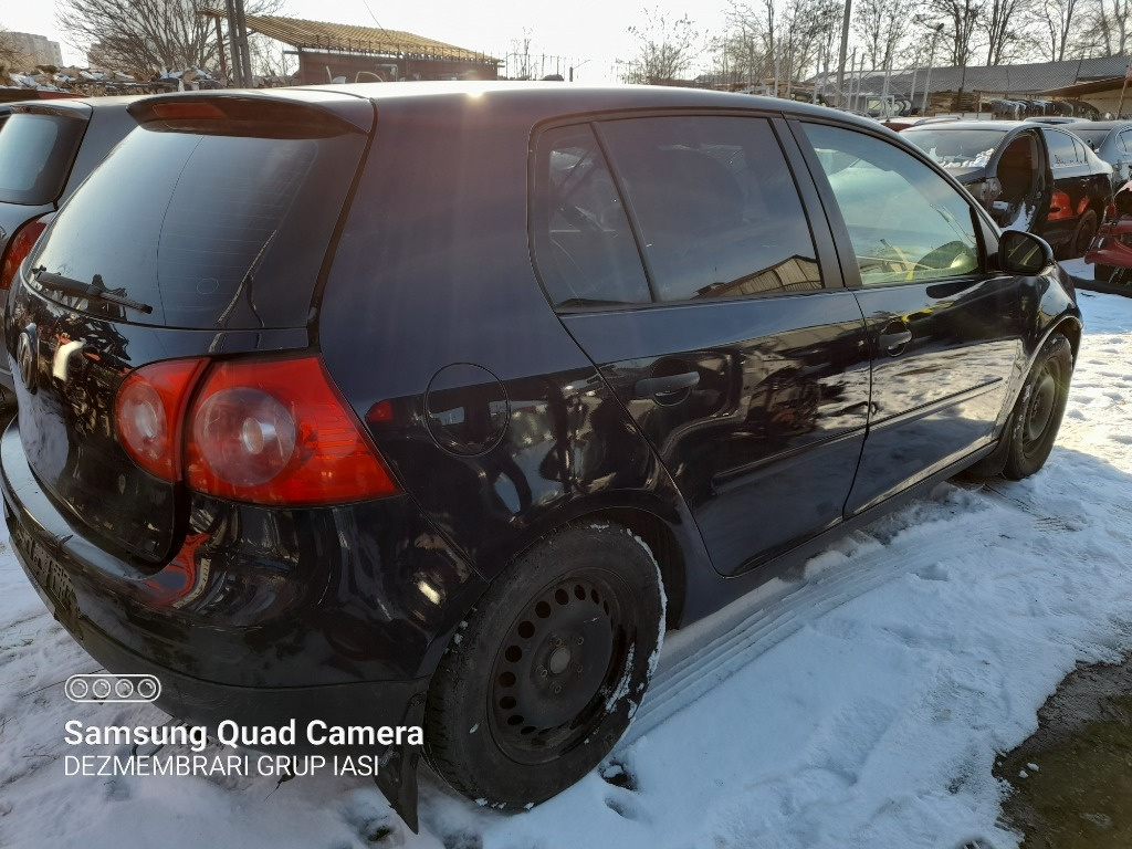Pompa vacuum Volkswagen Golf 5 2004 Hatc