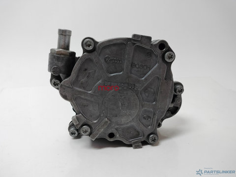 Pompa vacuum Volkswagen Passat B7 (365) Variant 2011 2.0 TDI OEM 03L145100F