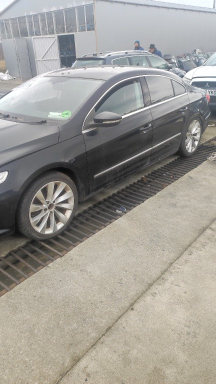 Pompa vacuum Volkswagen Passat CC 2011 s