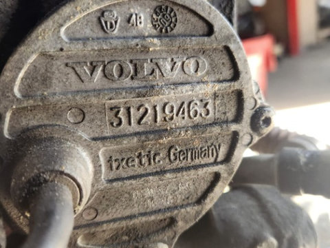 Pompa vacuum Volvo V70 2.4 D5244T14 E5 2009 Cod : 31219463