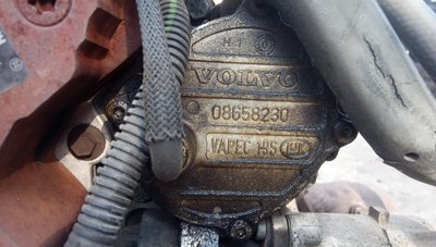 Pompa vacuum Volvo XC-90 / S60 / V70 2.4 Diesel