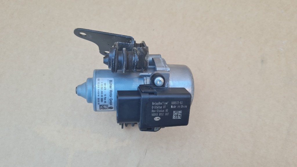 Pompa vacuum VW Golf 7 1.4 tsi 1K0612181F 1K0 612 181 F la 0 km