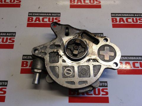 Pompa vacuum VW Passat B6 cod: 03l145100