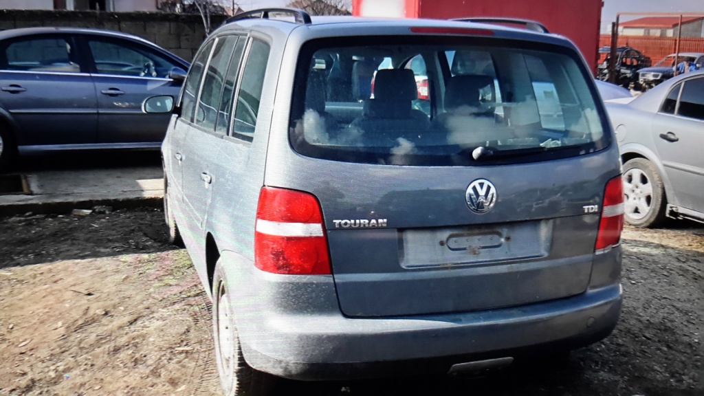 Pompa vacuum VW Touran 2004 Hatchback 1.