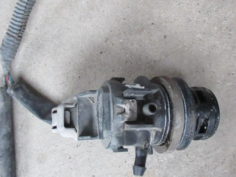 Pompita motoras lichid parbriz 85330-71010 Toyota Rav 4 III 2006 2007 2008 2009 2010