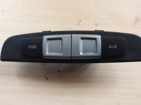 Port USB si AUX pentru SEAT LEON 20111P0035726A
