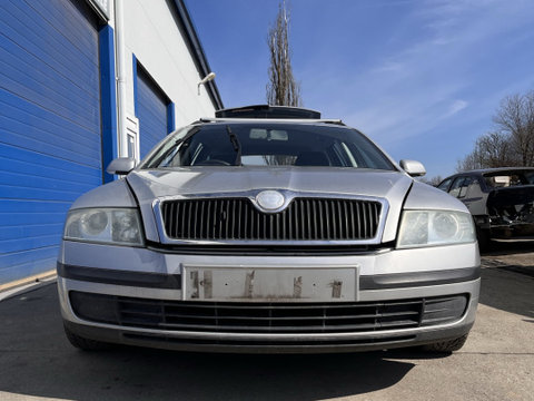 Portfuzeta fata stanga Skoda Octavia 2 [2004 - 2008] Combi wagon 5-usi 1.9 TDI MT (105 hp)