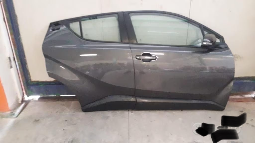 Portieră dreapta spate Toyota c-hr an 2017