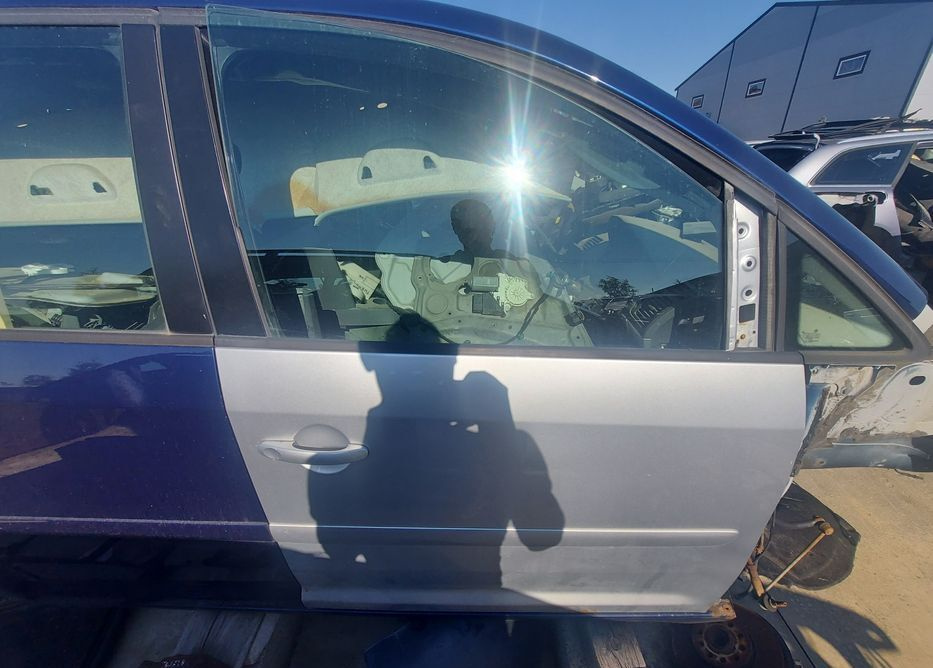 Portiera Dreapta Fata VW Touran.