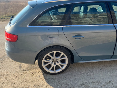 Portiera dreapta spate Audi A4 B8 Avant din 2008