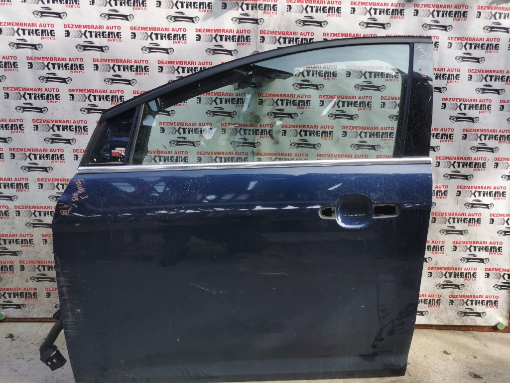 Portiera stanga fata (ușor frecata) culoare IB pentru Ford Focus 3 hatchback