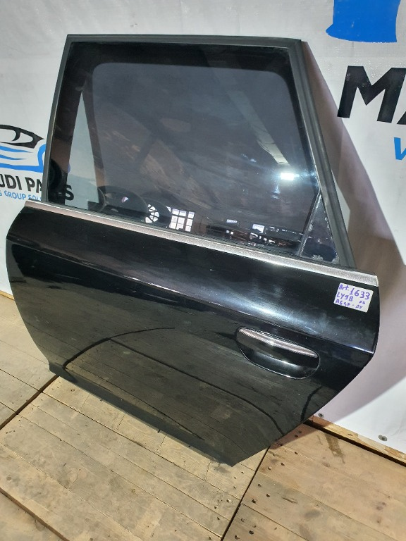 Portiera stanga spate A6 C6