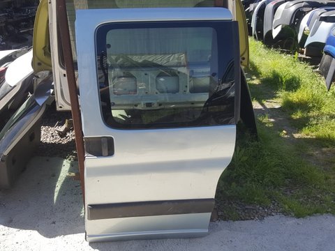 Portiera stanga spate Peugeot Partner culisanta cu geam maner broasca