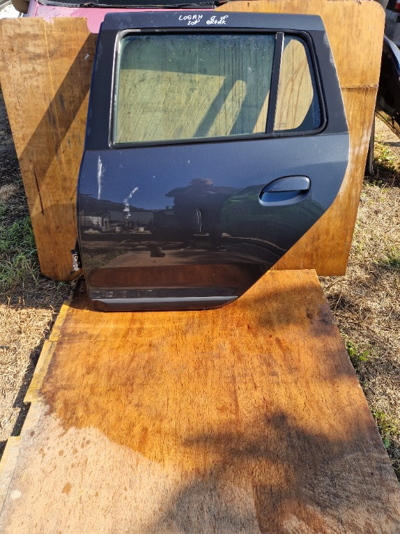 Portiera, ușa stânga spate Dacia Logan Break 2018