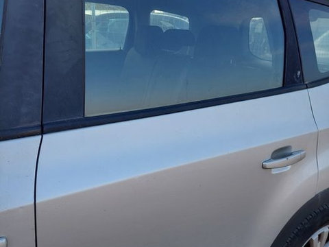 Portiera/ușă stânga spate Chevrolet Orlando 2011.