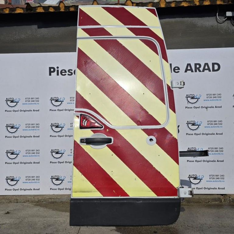 Portiera usa dreapta spate Nissan NV400 2011->