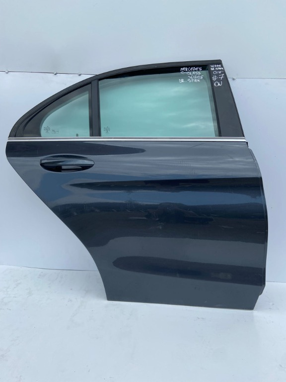 PORTIERA / USA SPATE DREAPTA MERCEDES C-CLASS W205 2015
