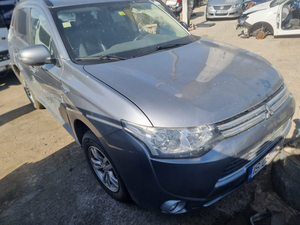 Portiera usa stanga spate Mitsubishi Out