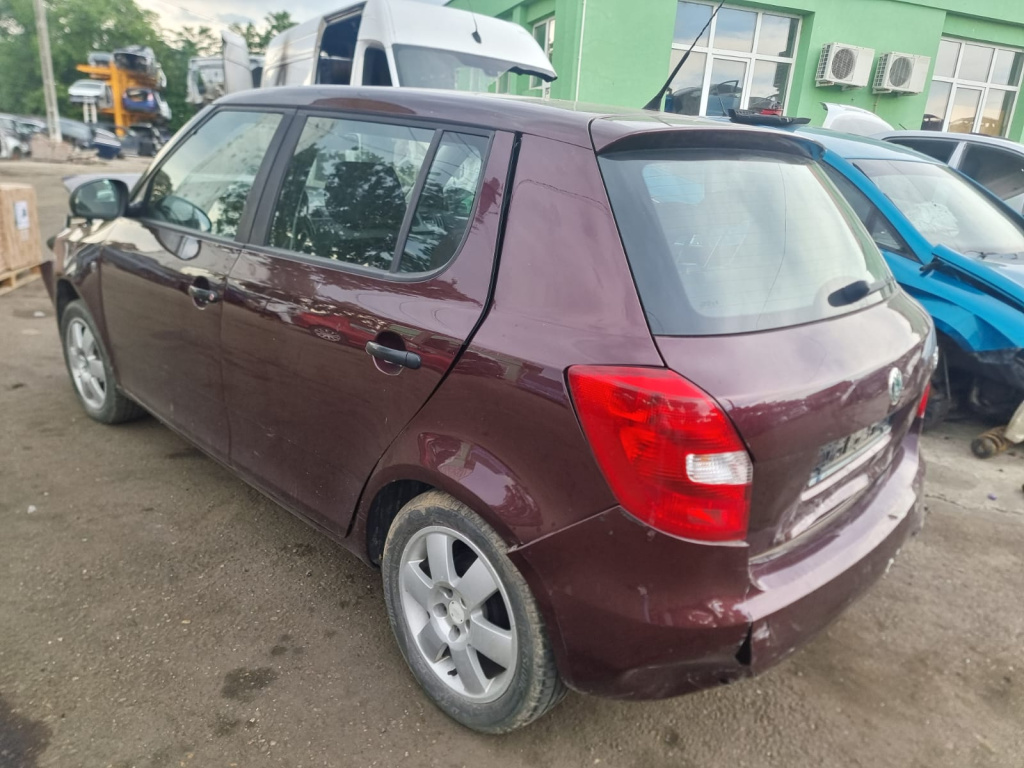 Portiera usa stanga spate Skoda Fabia 2 