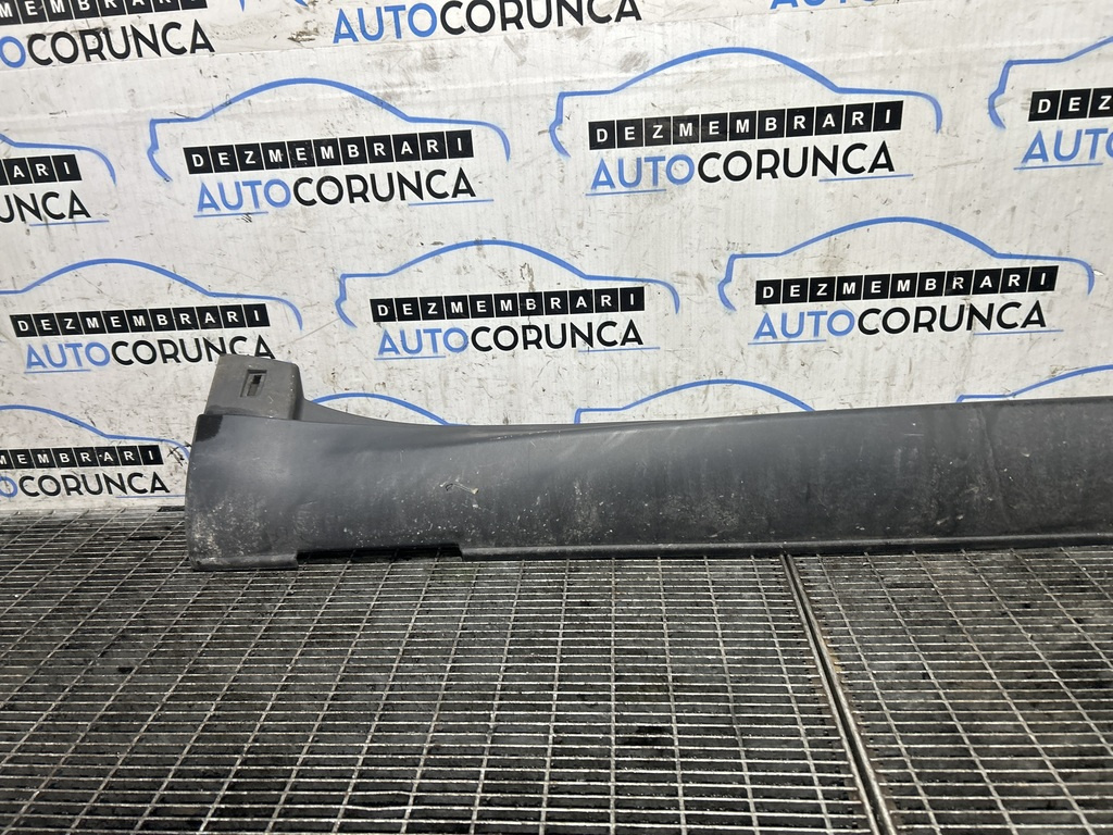 Prag dreapta Citroen C4 Cactus 2014 - 20