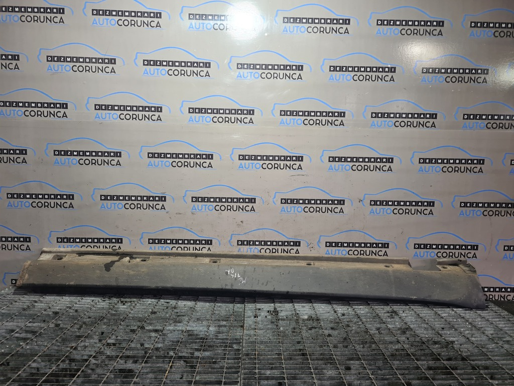 Prag dreapta Mercedes ML W164 2005 - 2008 SUV 4 Usi ALBASTRU