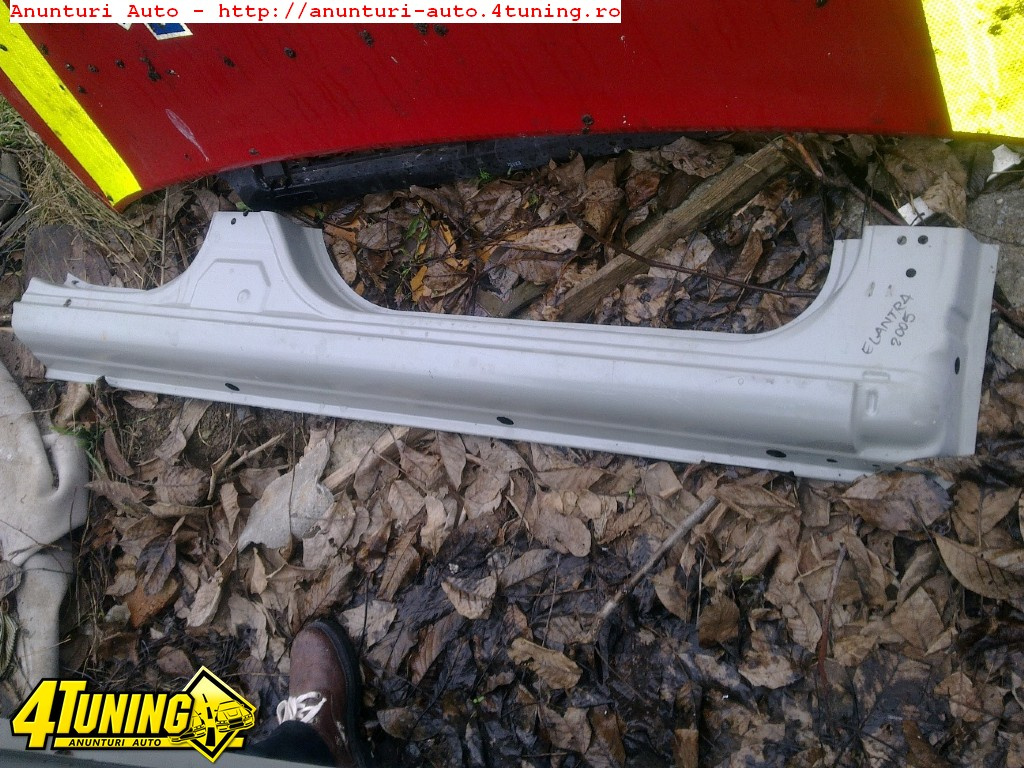 Prag dreapta nou hyundai elantra 2004