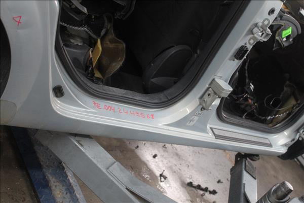 Prag Dreapta RENAULT MEGANE II combi (KM0-1_) 1.5 dCi K9K 728