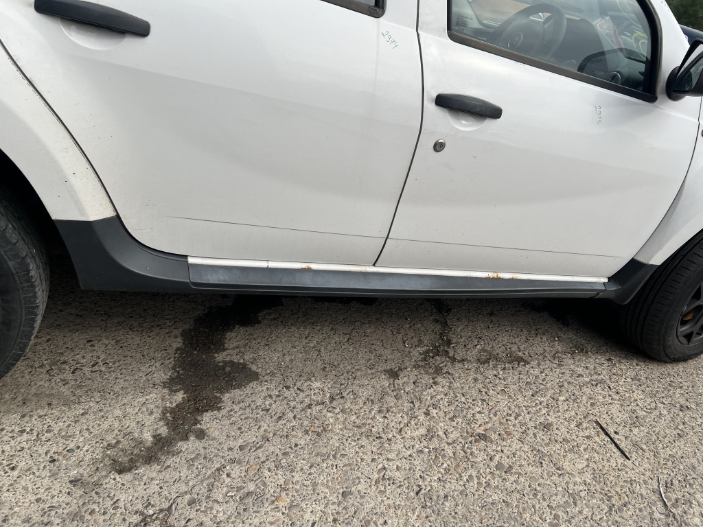 Prag dreapta tabla Dacia Duster 1.5 Motorina 2013