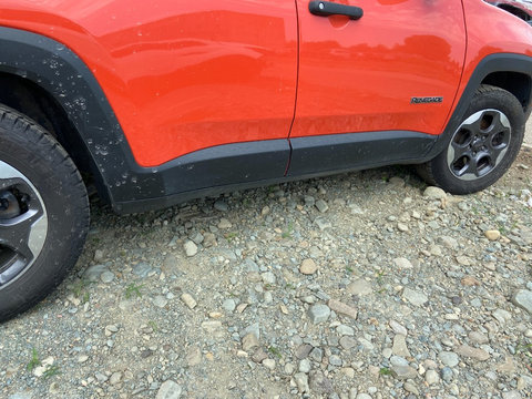 Prag Dreapta Tabla Jeep Renegade