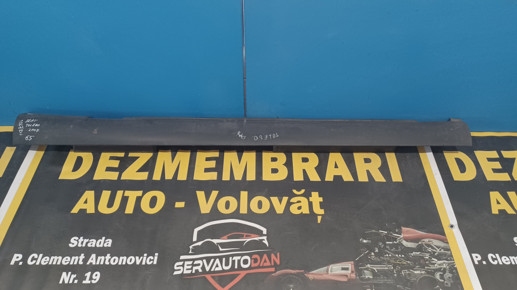 Prag stanga Seat Toledo 3 (2004-2009) 1.9 Motorina 2007