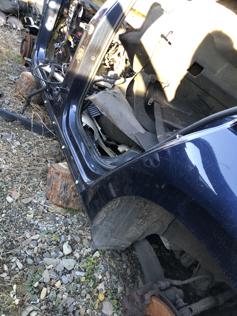 Prag stanga tabla Volkswagen Passat B8 Berlina 2015