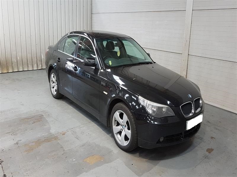 Praguri BMW E60 2006 Sedan 520 D ok