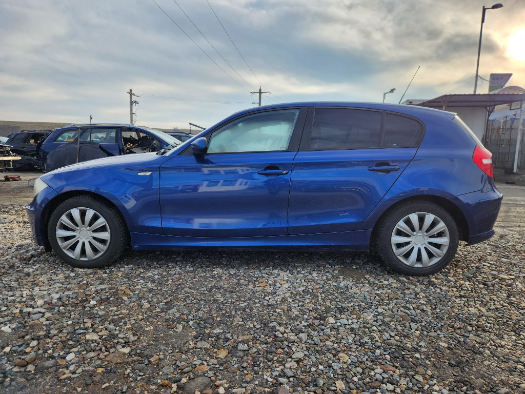 Praguri BMW E87 2009 Hatchback 2.0 benzină, 90kw