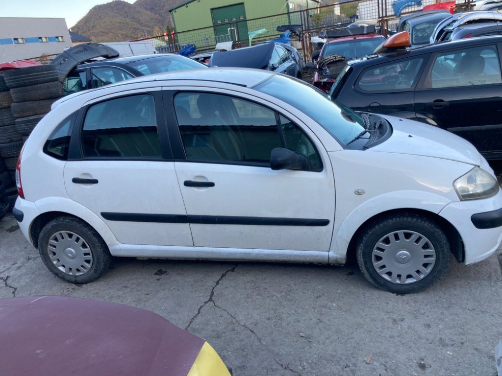 Praguri Citroen C3 2005 Hatchback 1.4 HD