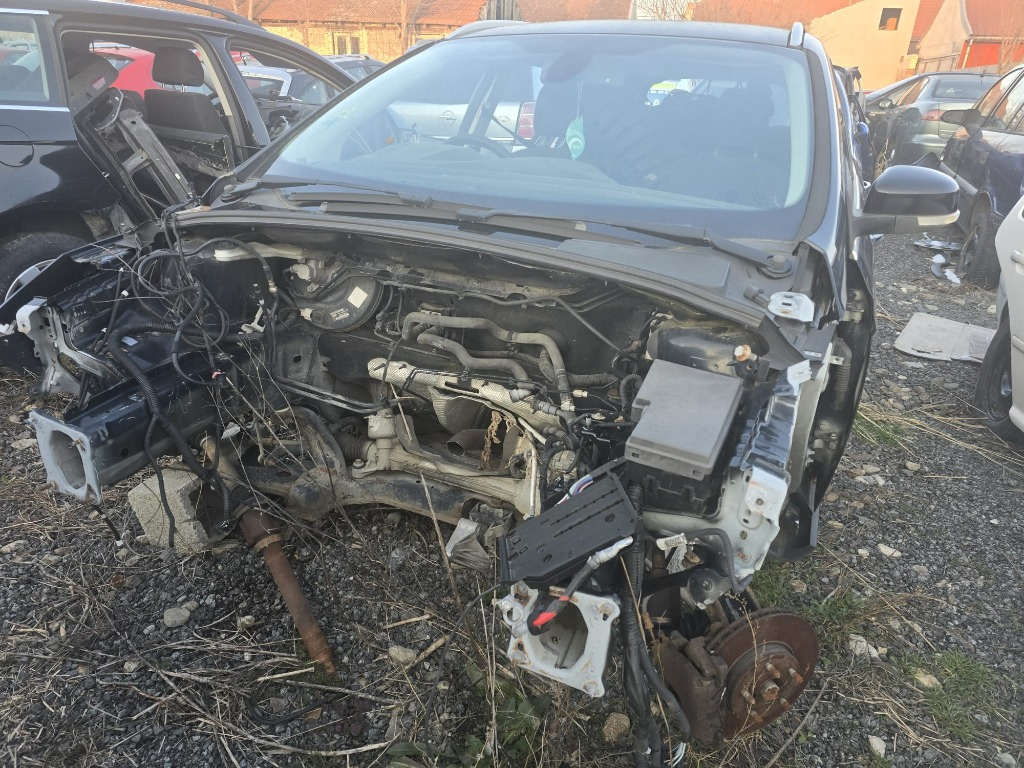 Praguri Ford Focus 3 2011 Combi Break 1.