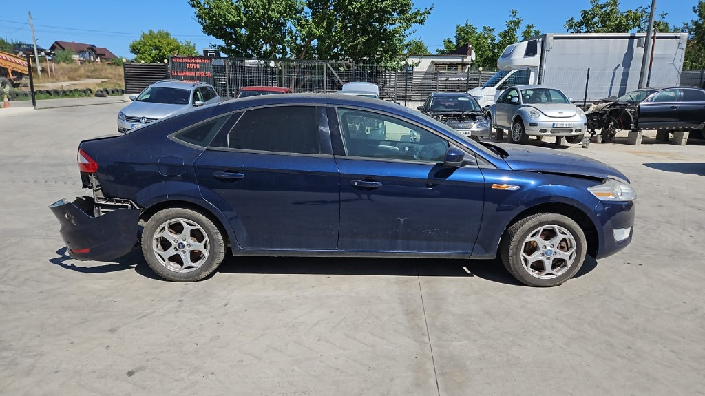 Praguri Ford Mondeo 2010 SEDAN 1.8