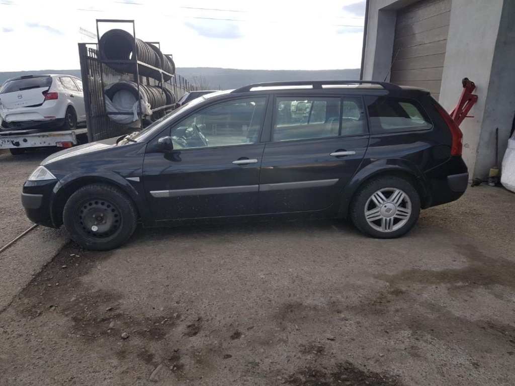 Praguri Renault Megane 2004 COMBI 1.9