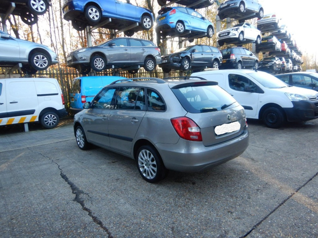 Praguri Skoda Fabia 2 2012 BREAK 1.6 TDI CAYC