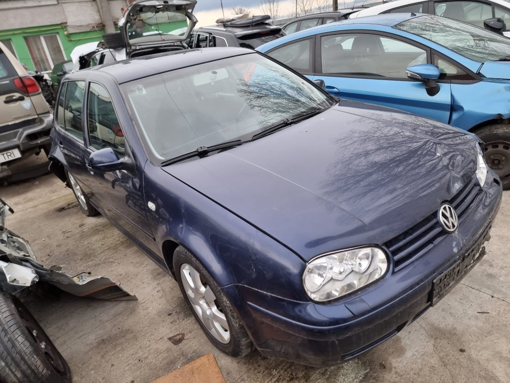Praguri Volkswagen Golf 4 2003 hatchback
