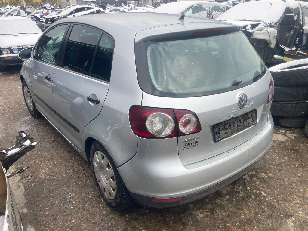 Praguri Volkswagen Golf 5 Plus 2006 Hatc