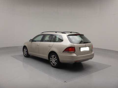 Praguri Volkswagen Golf 6 2013 VARIANT 1.6 TDI CAYC