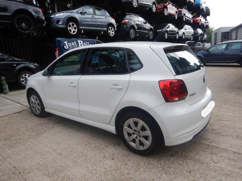 Praguri Volkswagen Polo 6R 2011 Hatchback 1.2 TDI