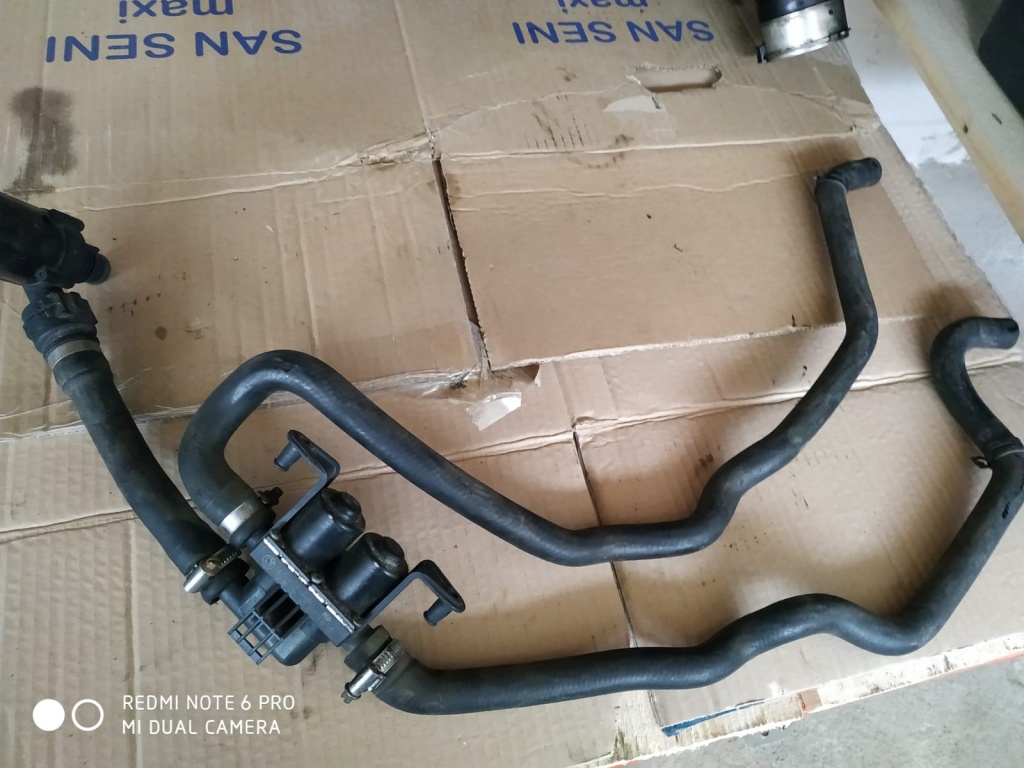 Preincalzitor circuit apa BMW cod 6910544